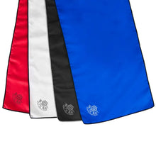 Load image into Gallery viewer, Devant Sports Towels. Arctic Blast Quick Cooling Towel. Golf or Sports.