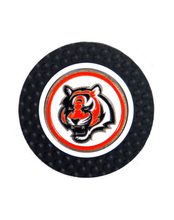 Load image into Gallery viewer, NFL Official Golf Poker Chip Ball Marker. All Teams Available.
