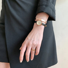 Load image into Gallery viewer, Sabona of London. Plain Rose Gold 7mm Bracelet. Size Medium.