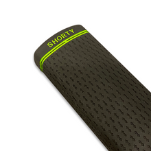 Load image into Gallery viewer, 2 Thumb The Classic Shorty Putter Grip. Black.