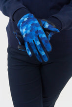 Load image into Gallery viewer, Surprizeshop Ladies Polar Stretch Winter Golf Gloves - Blue Pixel Passion