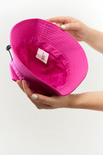Load image into Gallery viewer, Surprizeshop Ladies Fleece Lined Waterproof Bucket Rain Hat. Pink, Navy or Black.
