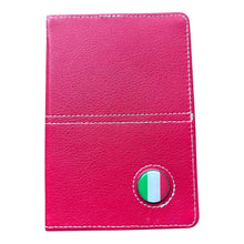 Load image into Gallery viewer, Italy Crested Golf Accessories. Ball Marker, Hat Clip, Divot Tool or Scorecard Holder.
