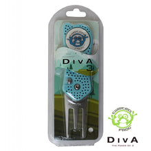 Load image into Gallery viewer, Twisted Frog Diva Aero ST Auto-Open Golf Divot Repair Tool and Ball Marker.
